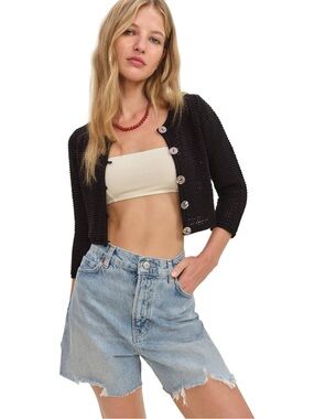 NWOT- Reformation Croissant Cropped Cardigan. Black. S